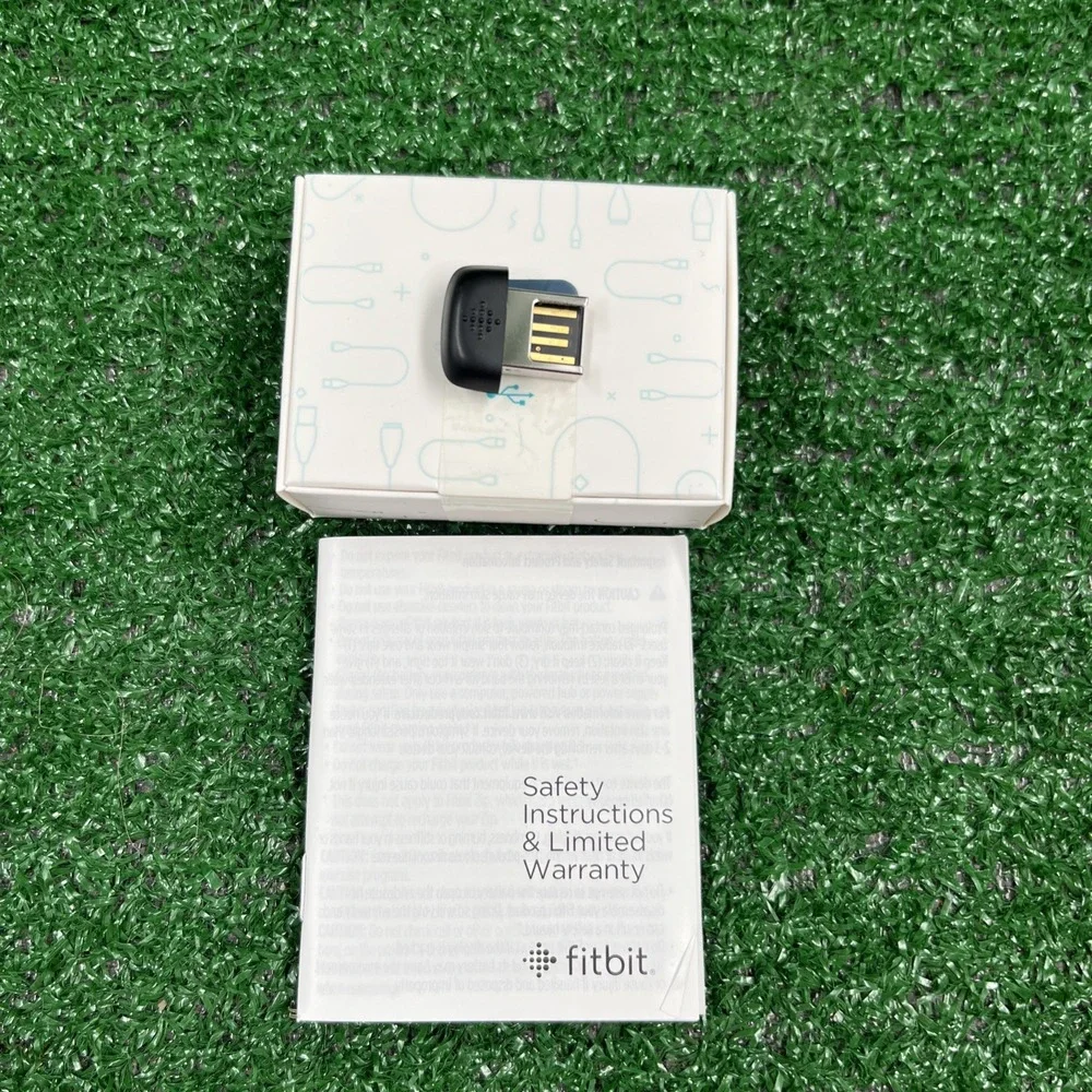Fitbit FB150 USB Adapter Sync Dongle Windows Wireless & Instruction Book